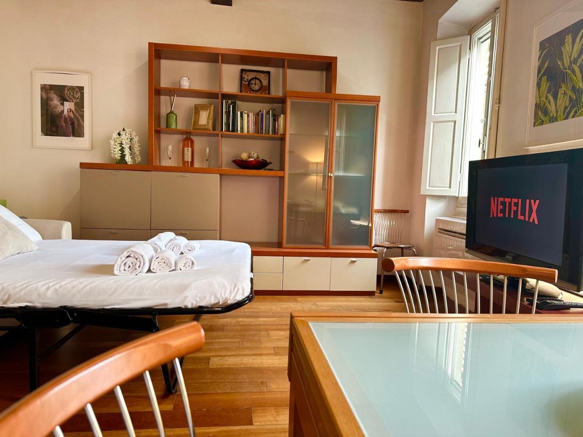 Davinci Boutique Apartment ฟลอเรนซ์ ภายนอก รูปภาพ